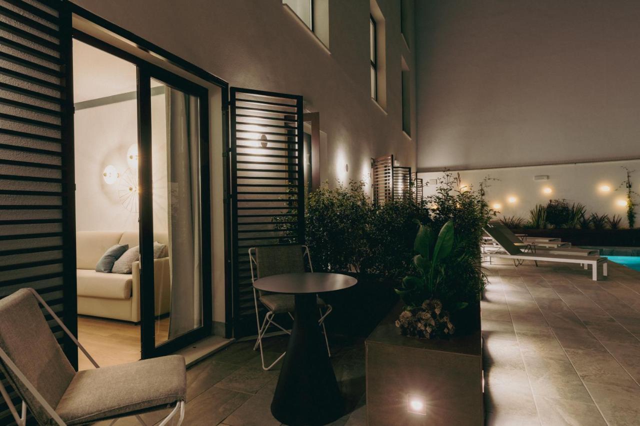 Atlumbreras16 Apartment Севиля Екстериор снимка