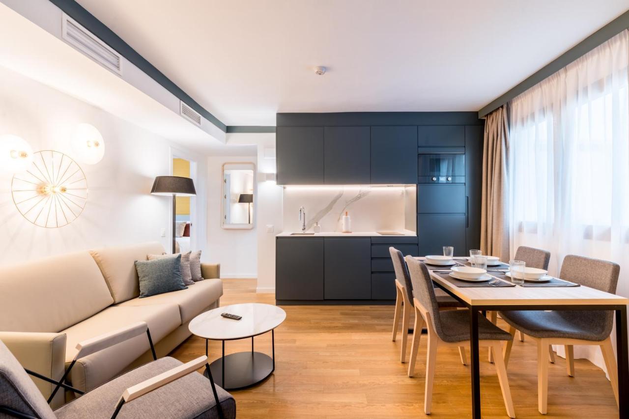 Atlumbreras16 Apartment Севиля Екстериор снимка
