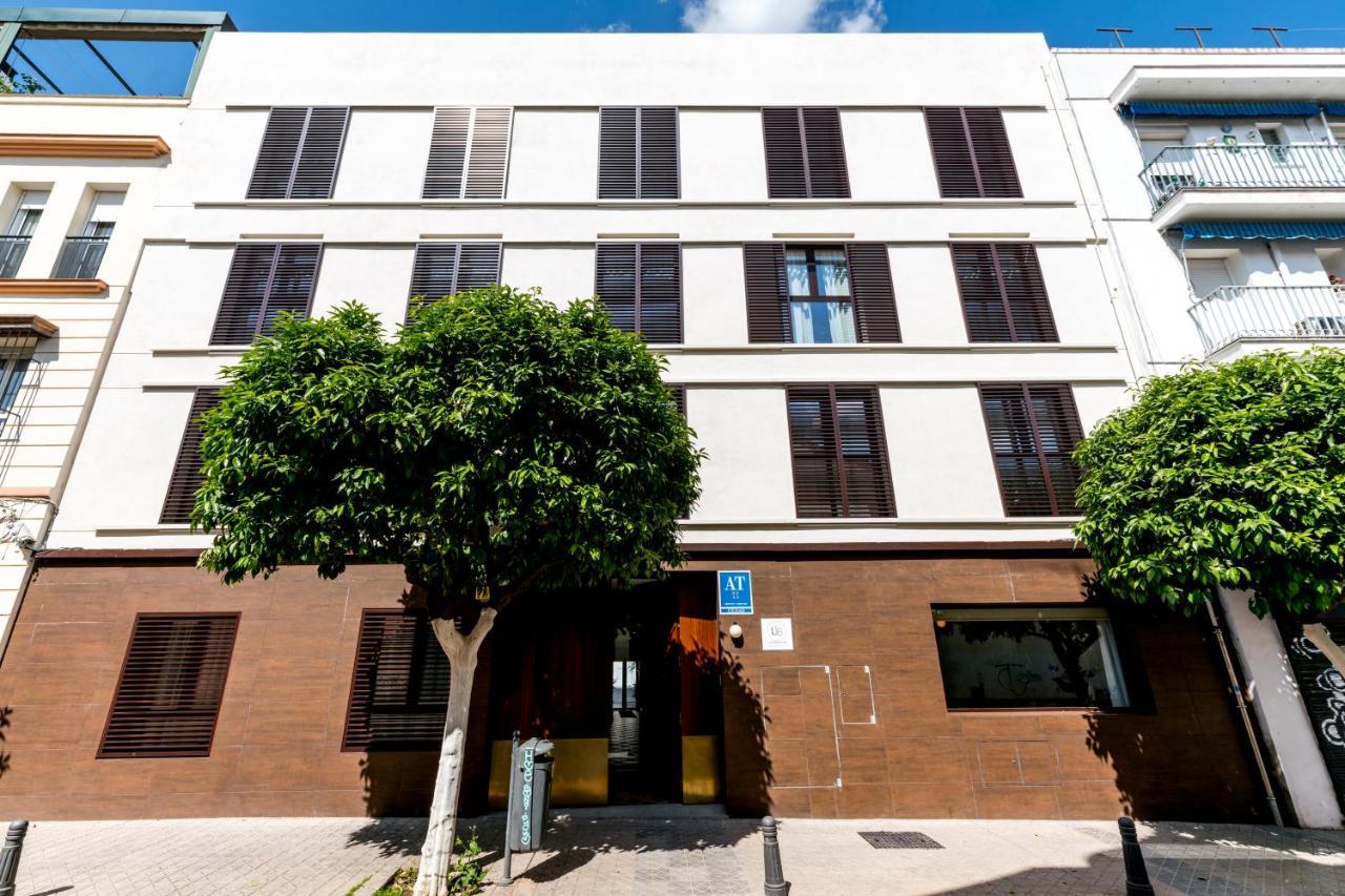 Atlumbreras16 Apartment Севиля Екстериор снимка