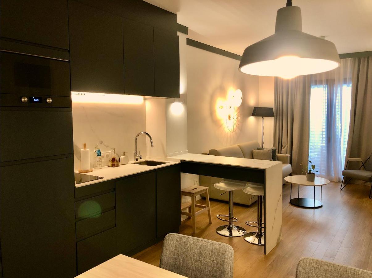 Atlumbreras16 Apartment Севиля Екстериор снимка