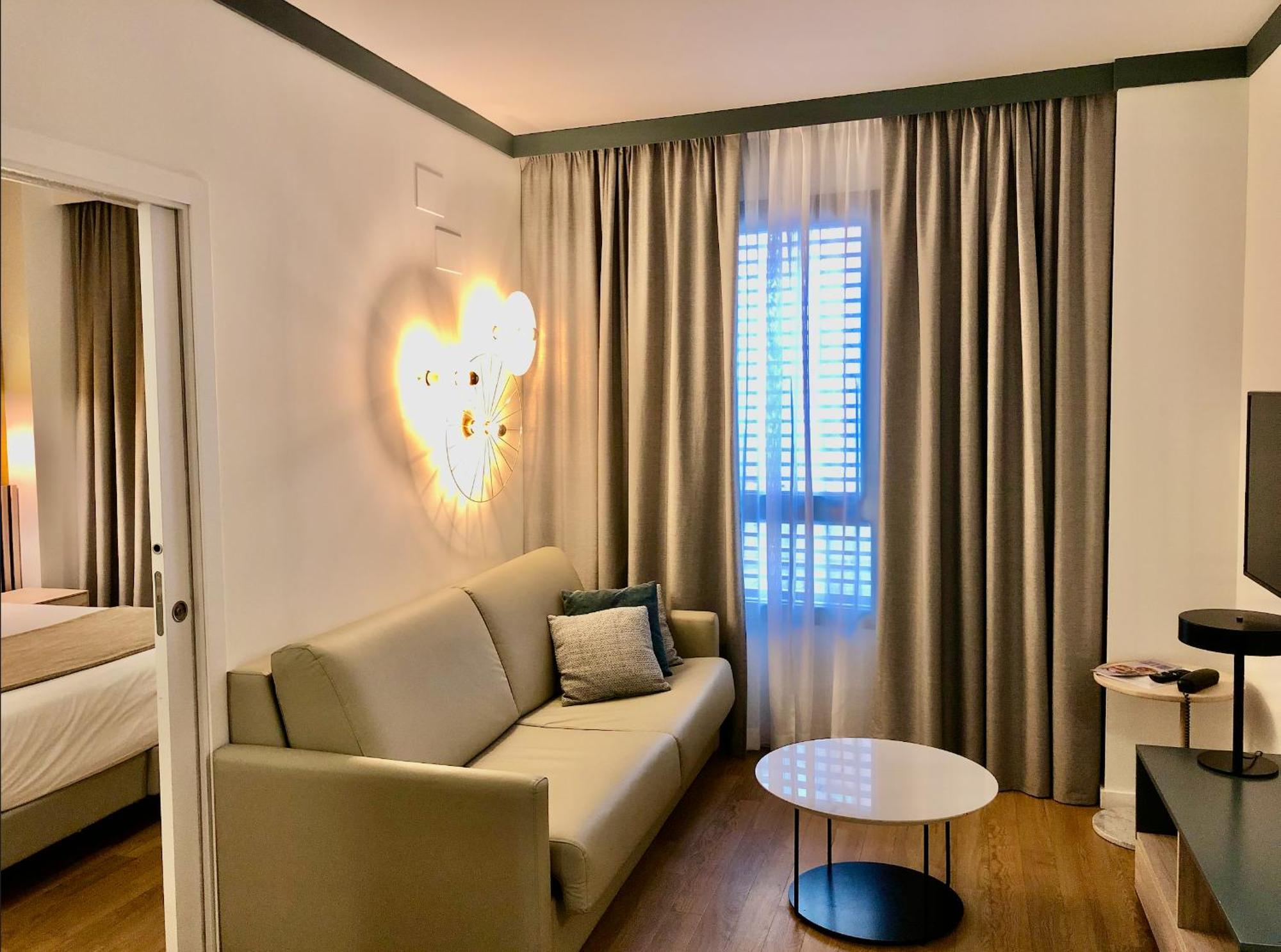Atlumbreras16 Apartment Севиля Стая снимка